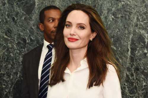 мужчина, собиравший все лето шишки, удивил окружающих своим талантом мужчина, собиравший все лето шишки, удивил окружающих своим талантом